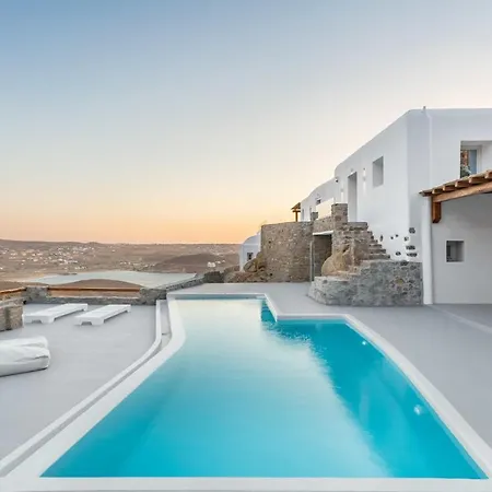 Salty, The Above Alemagou Experience