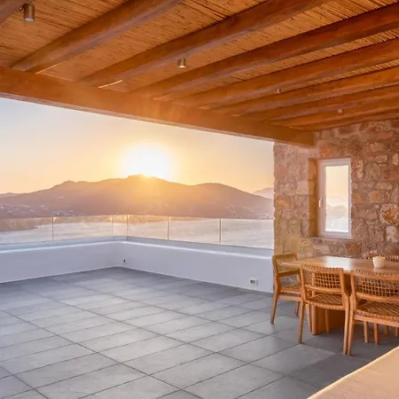 Salty, The Above Alemagou Experience * Ftelia (Mykonos)