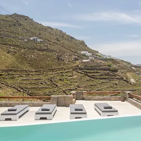 Salty, The Above Alemagou Experience Villa Ftelia (Mykonos)